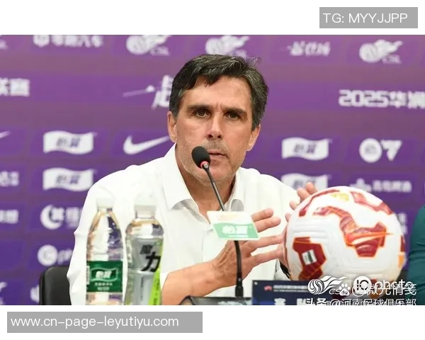 拉莫斯在赛前发布会上强调浙江队实力强大期待主场全力争胜